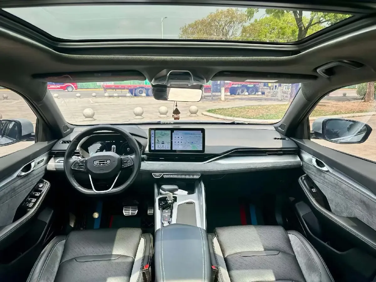 2023 Geely Preface 2.0T 190HP L4 7DCT,autocango,china used car exporter,china ev exporter,chinese used car exporter,chinese used ev exporter