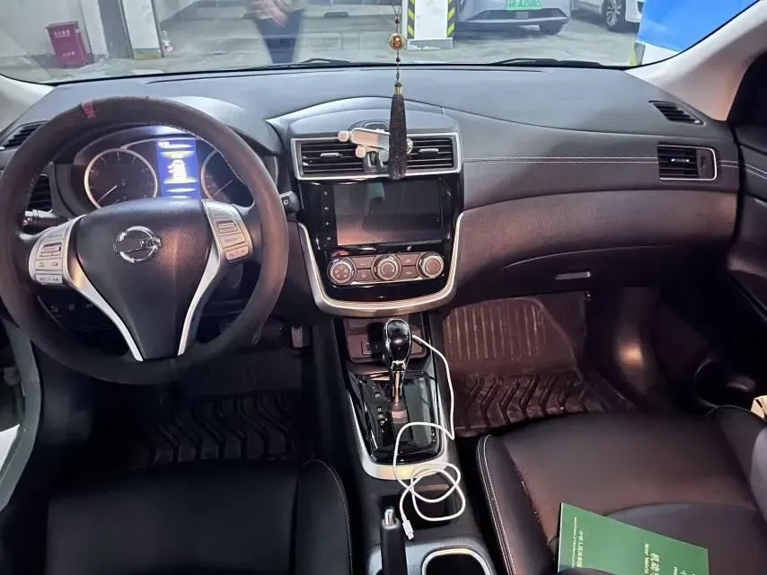 2024 Nissan Tiida 1.6L 122HP L4 CVT,autocango,china used car exporter,china ev exporter,chinese used car exporter,chinese used ev exporter