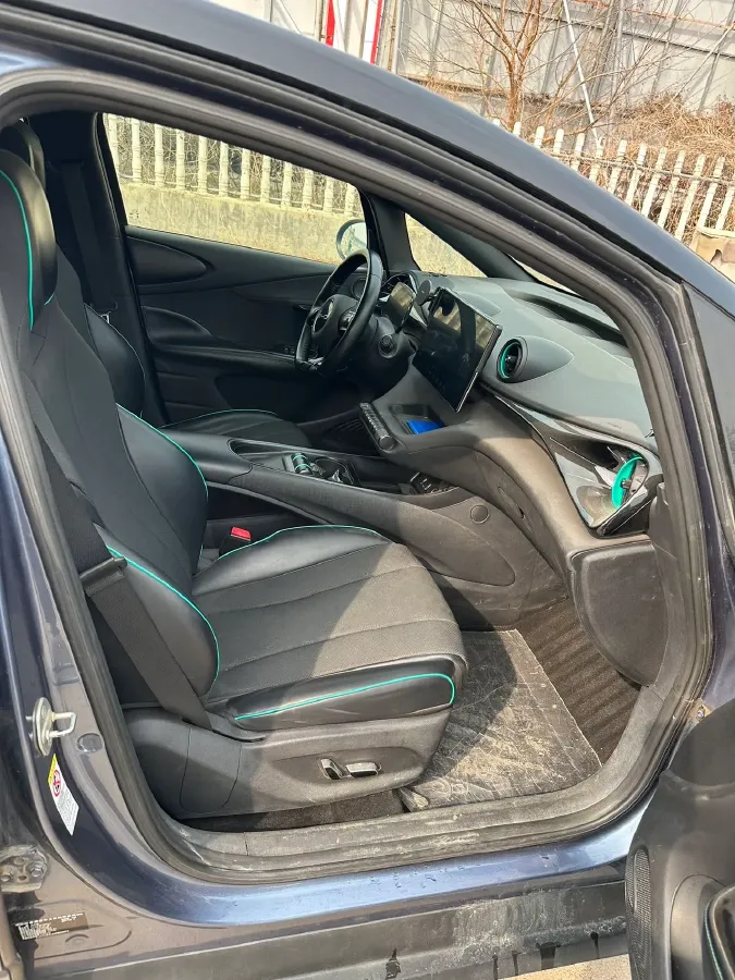 2023 BYD Dolphin BEV 44.928KWH,autocango,china used car exporter,china ev exporter,chinese used car exporter,chinese used ev exporter