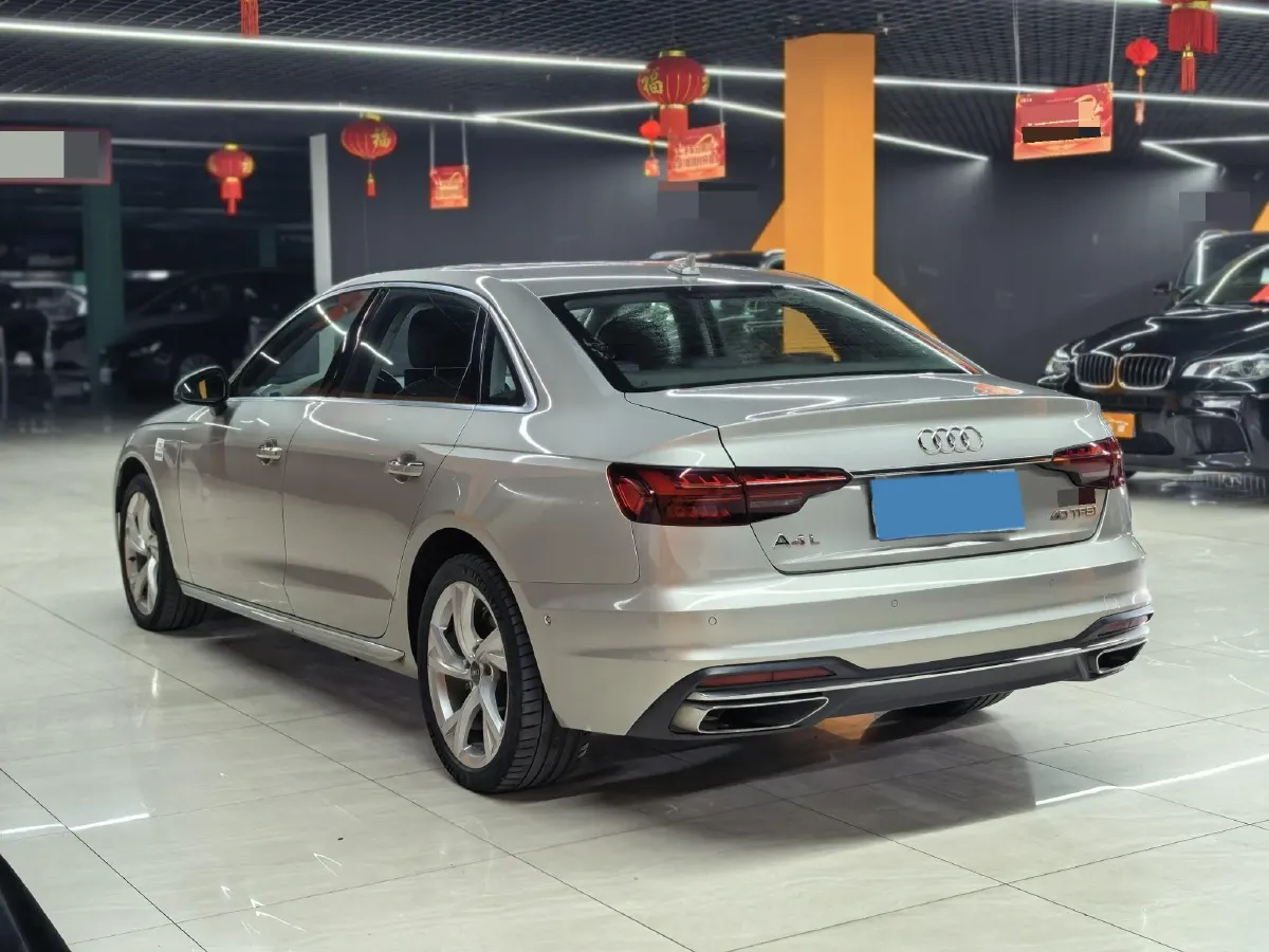 2020 Audi A4L 2.0T 190HP L4 7DCT,autocango,china used car exporter,china ev exporter,chinese used car exporter,chinese used ev exporter