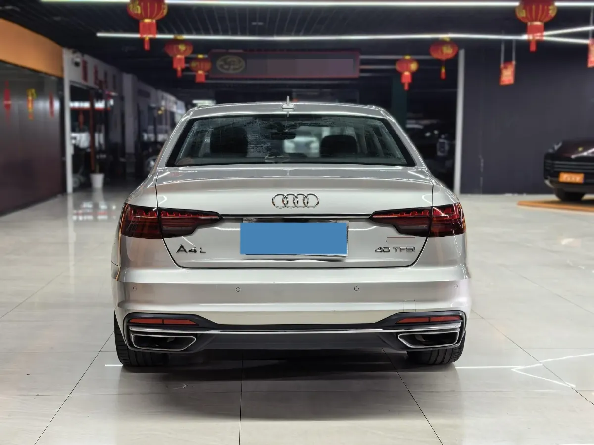 2020 Audi A4L 2.0T 190HP L4 7DCT,autocango,china used car exporter,china ev exporter,chinese used car exporter,chinese used ev exporter