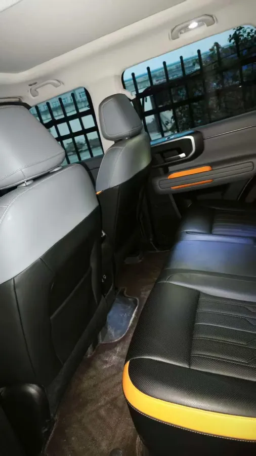 2026 Beijing BJ40 2.0T 245HP L4 8AT,autocango,china used car exporter,china ev exporter,chinese used car exporter,chinese used ev exporter