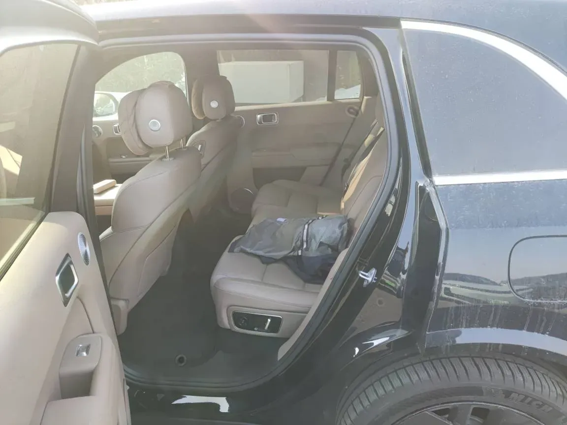 2025 Li L7 Range Extended 154HP REEV,autocango,china used car exporter,china ev exporter,chinese used car exporter,chinese used ev exporter