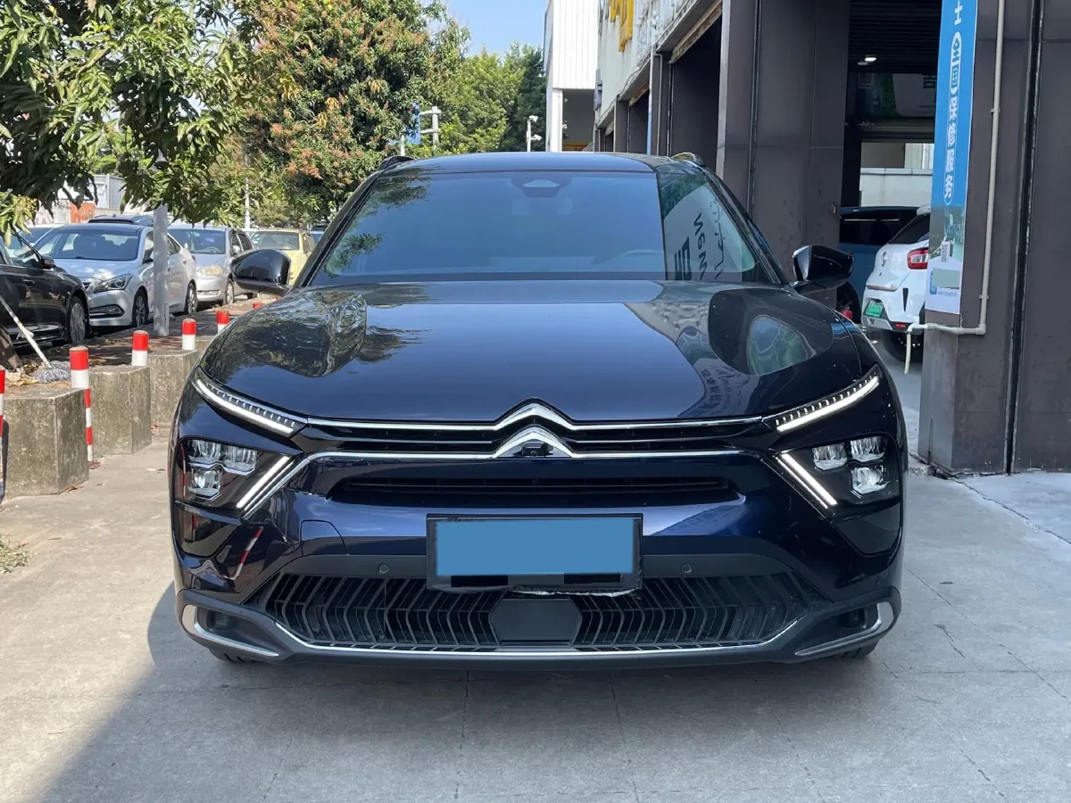 2024 Citroen C5 X 1.6T 175HP L4 8AT,autocango,china used car exporter,china ev exporter,chinese used car exporter,chinese used ev exporter