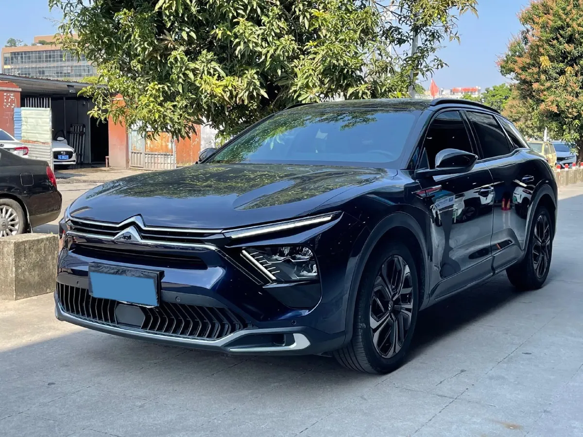 2024 Citroen C5 X 1.6T 175HP L4 8AT,autocango,china used car exporter,china ev exporter,chinese used car exporter,chinese used ev exporter