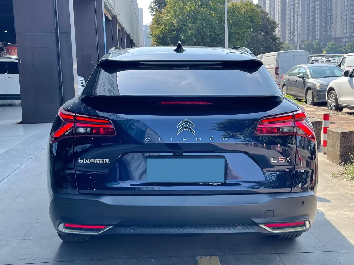 2024 Citroen C5 X 1.6T 175HP L4 8AT,autocango,china used car exporter,china ev exporter,chinese used car exporter,chinese used ev exporter