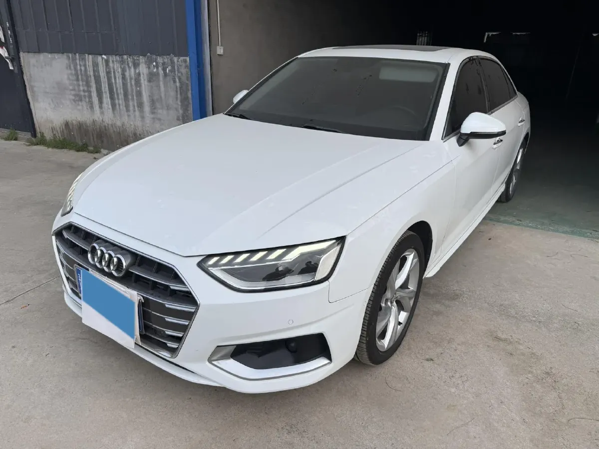 2020 Audi A4L 2.0T 190HP L4 7DCT,autocango,china used car exporter,china ev exporter,chinese used car exporter,chinese used ev exporter