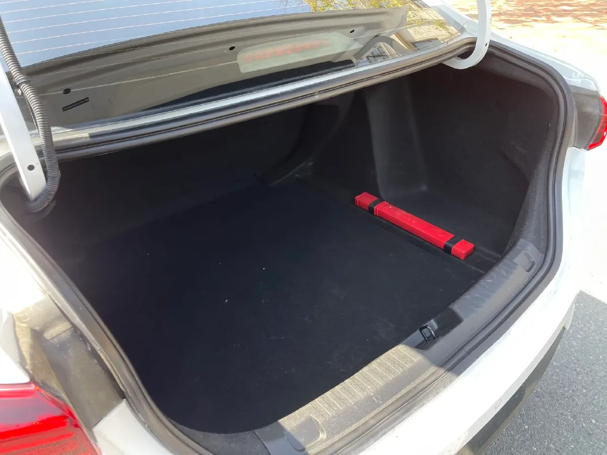 2022 Chevrolet Cavalier 1.0T 125HP L3 6AT,autocango,china used car exporter,china ev exporter,chinese used car exporter,chinese used ev exporter