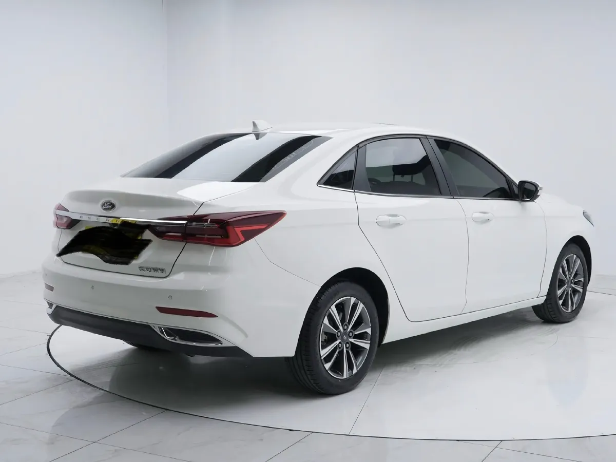 2021 Ford Escort 1.5L 122HP L3 6AT,autocango,china used car exporter,china ev exporter,chinese used car exporter,chinese used ev exporter