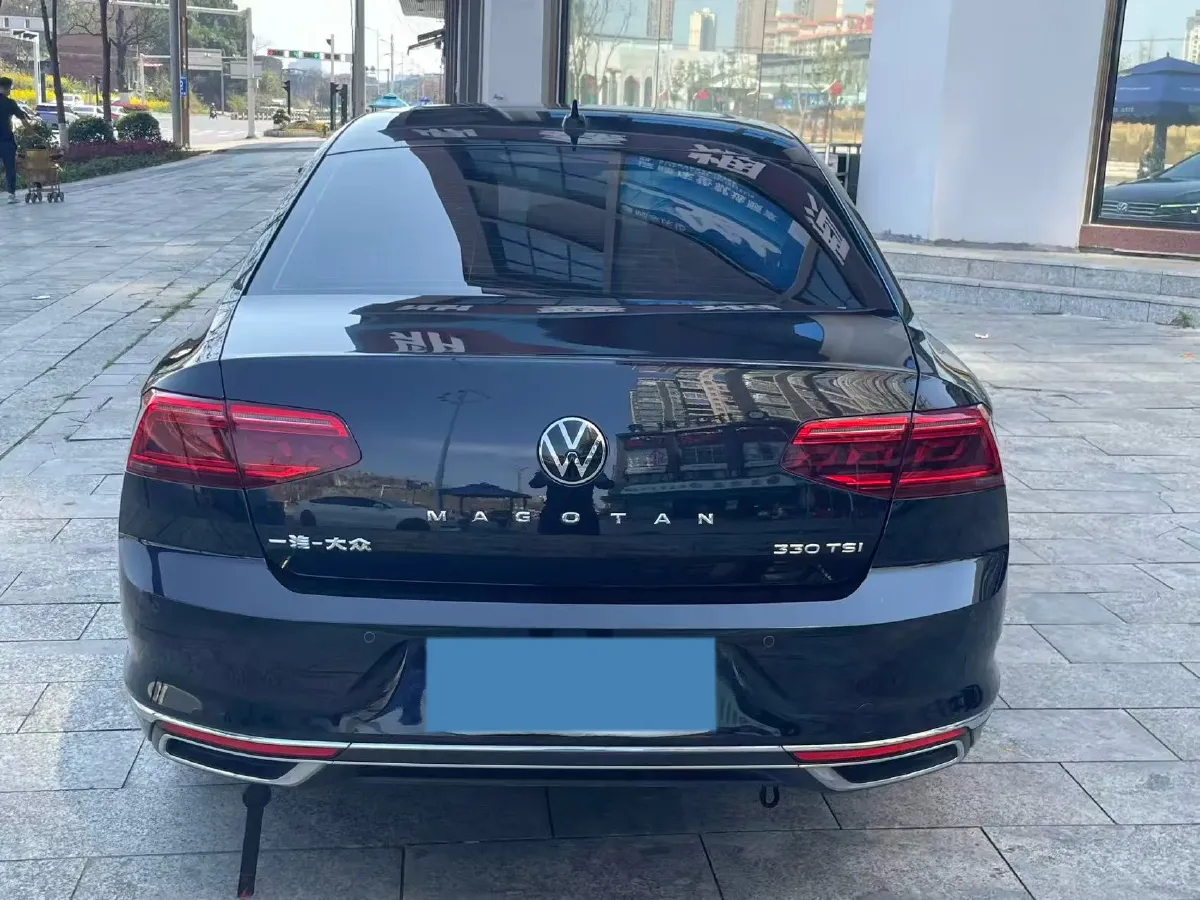 2020 Volkswagen Magotan 2.0T 186HP L4 7DCT,autocango,china used car exporter,china ev exporter,chinese used car exporter,chinese used ev exporter