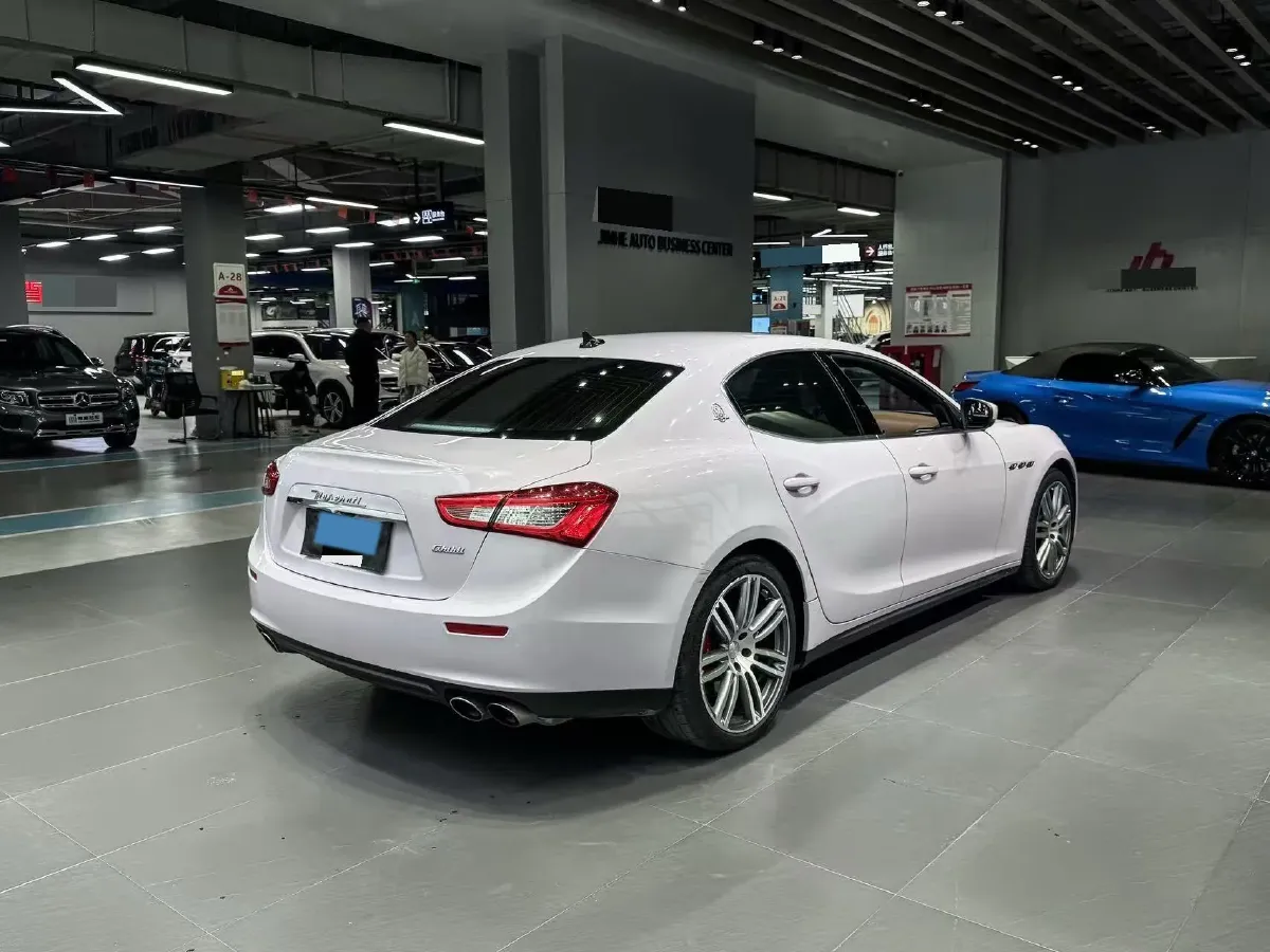 2017 Maserati Ghibli 3.0T 350HP V6 8AT,autocango,china used car exporter,china ev exporter,chinese used car exporter,chinese used ev exporter