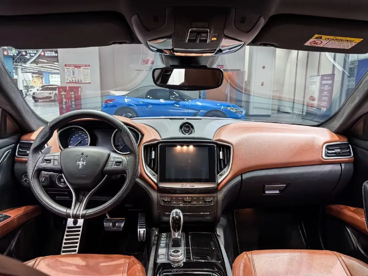 2017 Maserati Ghibli 3.0T 350HP V6 8AT,autocango,china used car exporter,china ev exporter,chinese used car exporter,chinese used ev exporter