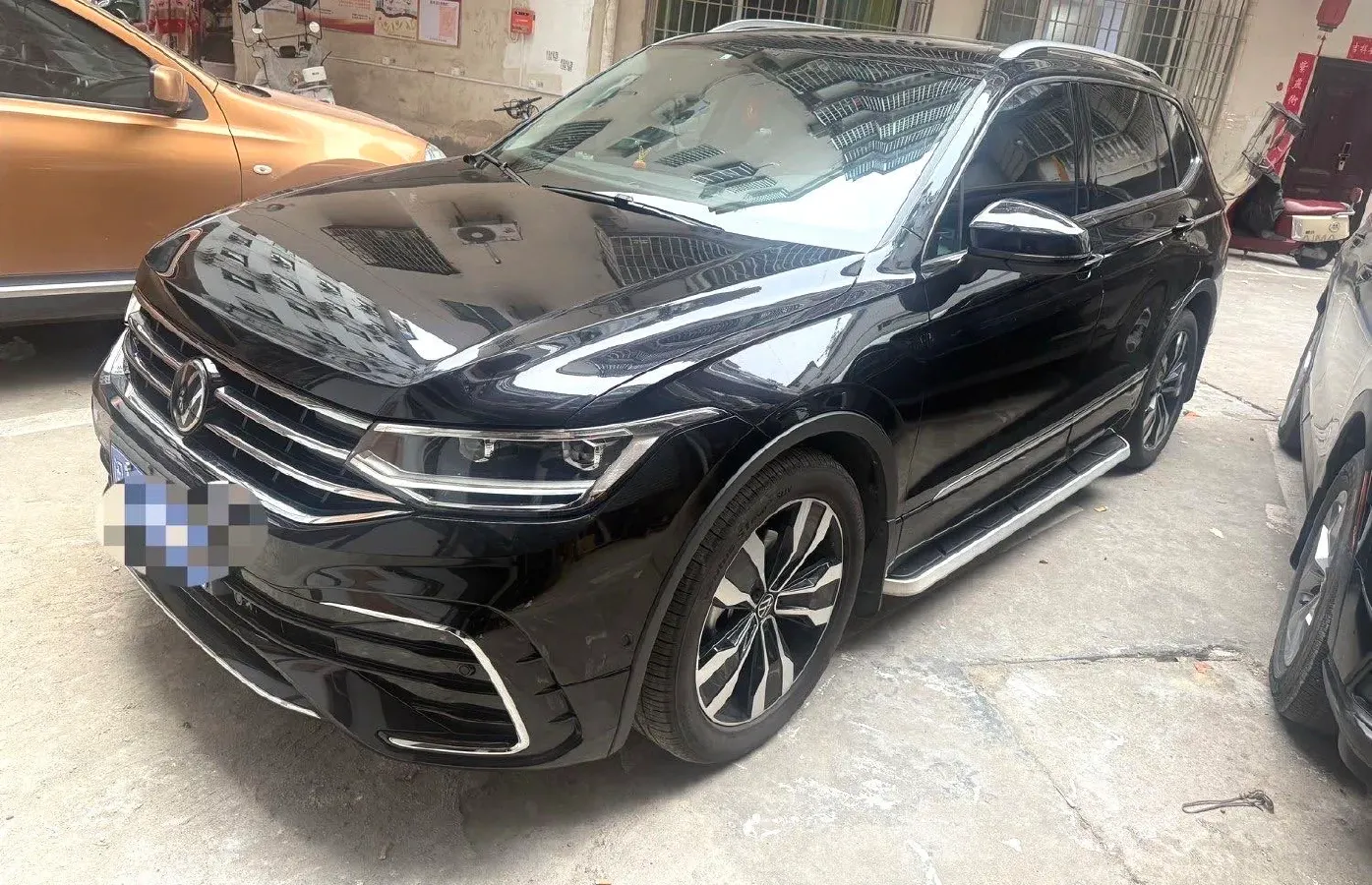 2024 Volkswagen Tiguan L 2.0T 186HP L4 7DCT,autocango,china used car exporter,china ev exporter,chinese used car exporter,chinese used ev exporter