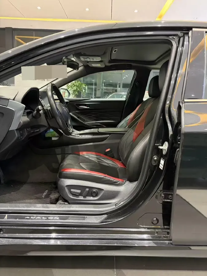 2021 Toyota Avalon 2.5L 209HP L4 8AT,autocango,china used car exporter,china ev exporter,chinese used car exporter,chinese used ev exporter