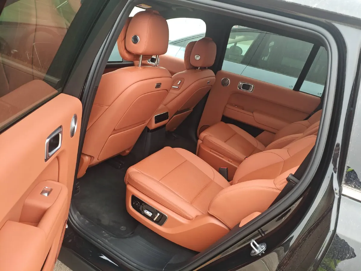 2025 Li L9 Range Extended 154HP REEV,autocango,china used car exporter,china ev exporter,chinese used car exporter,chinese used ev exporter