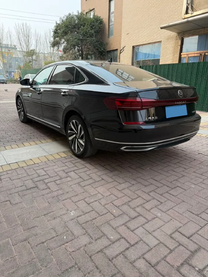 2023 Volkswagen Passat 2.0T 186HP L4 7DCT,autocango,china used car exporter,china ev exporter,chinese used car exporter,chinese used ev exporter