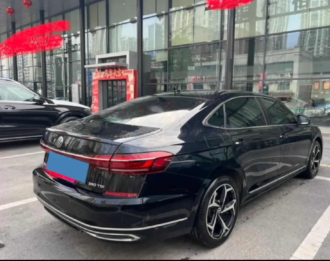 2024 Volkswagen Passat 2.0T 220HP L4 7DCT,autocango,china used car exporter,china ev exporter,chinese used car exporter,chinese used ev exporter