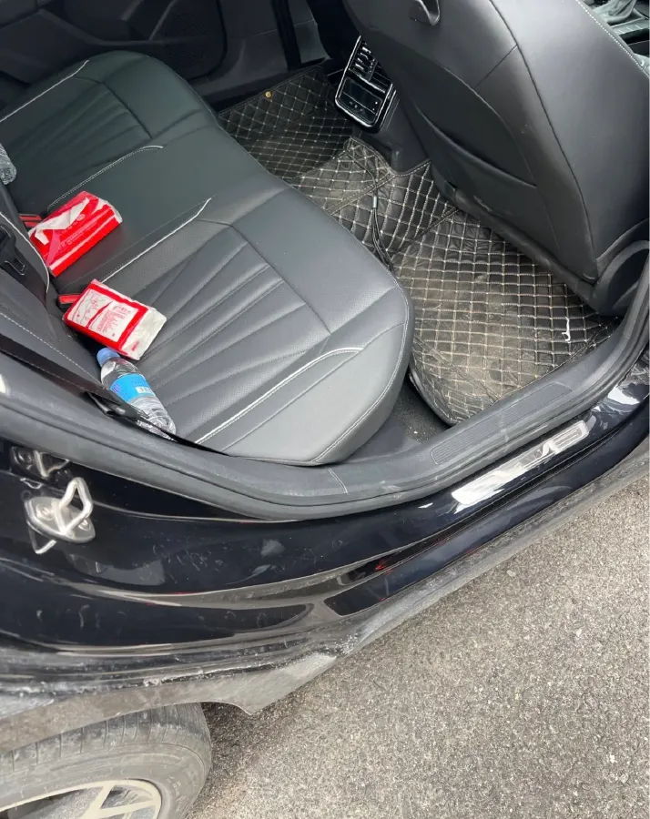 2024 Volkswagen Passat 2.0T 220HP L4 7DCT,autocango,china used car exporter,china ev exporter,chinese used car exporter,chinese used ev exporter