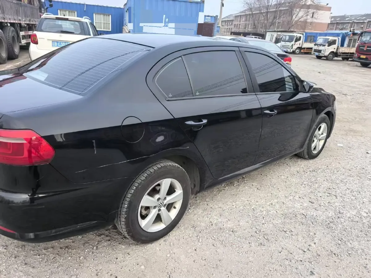 2017 Volkswagen Lavida 1.6L 110HP L4 6AT,autocango,china used car exporter,china ev exporter,chinese used car exporter,chinese used ev exporter