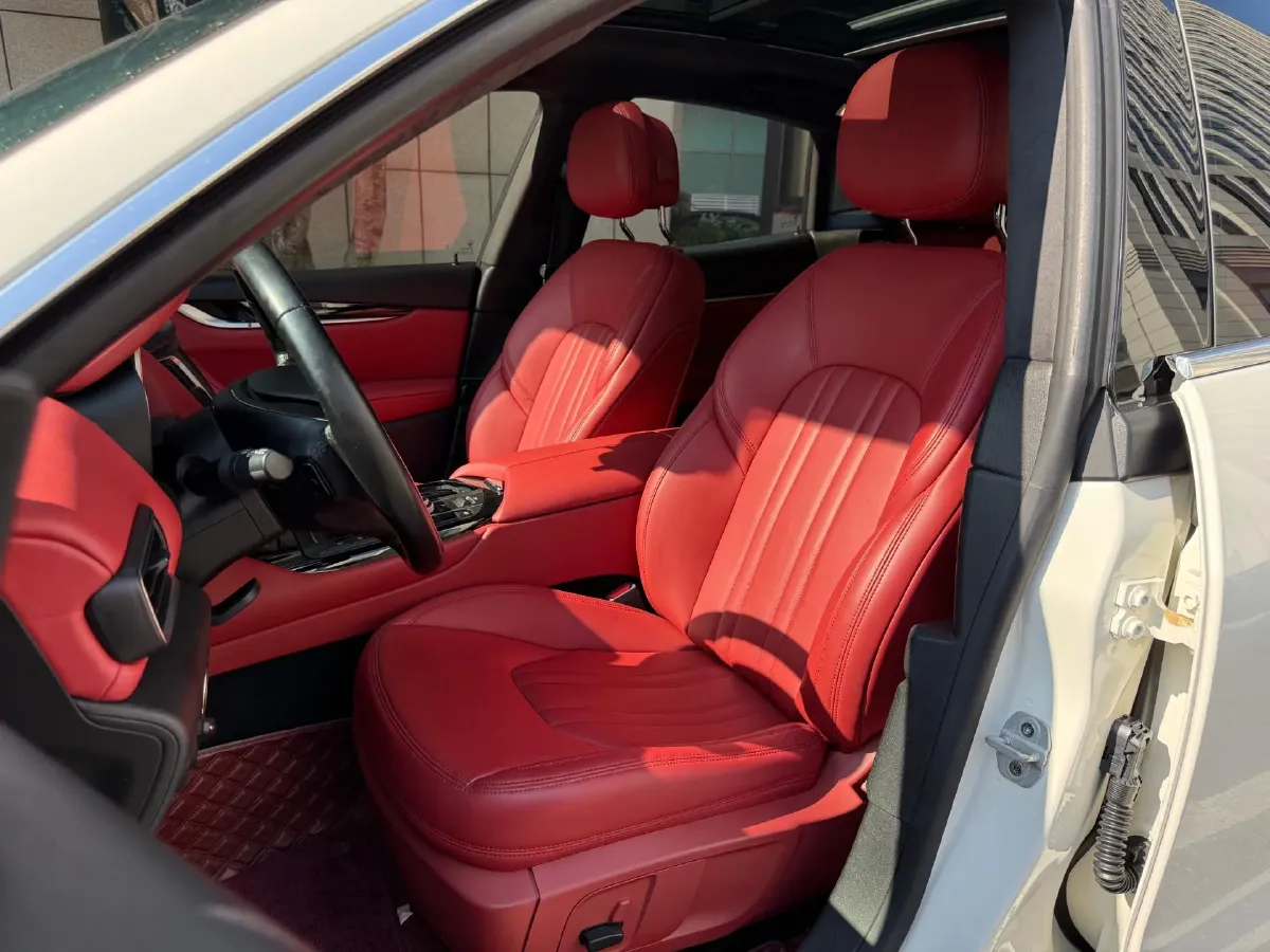 2018 Jaguar XJ 3.0T 340HP V6 8AT,autocango,china used car exporter,china ev exporter,chinese used car exporter,chinese used ev exporter