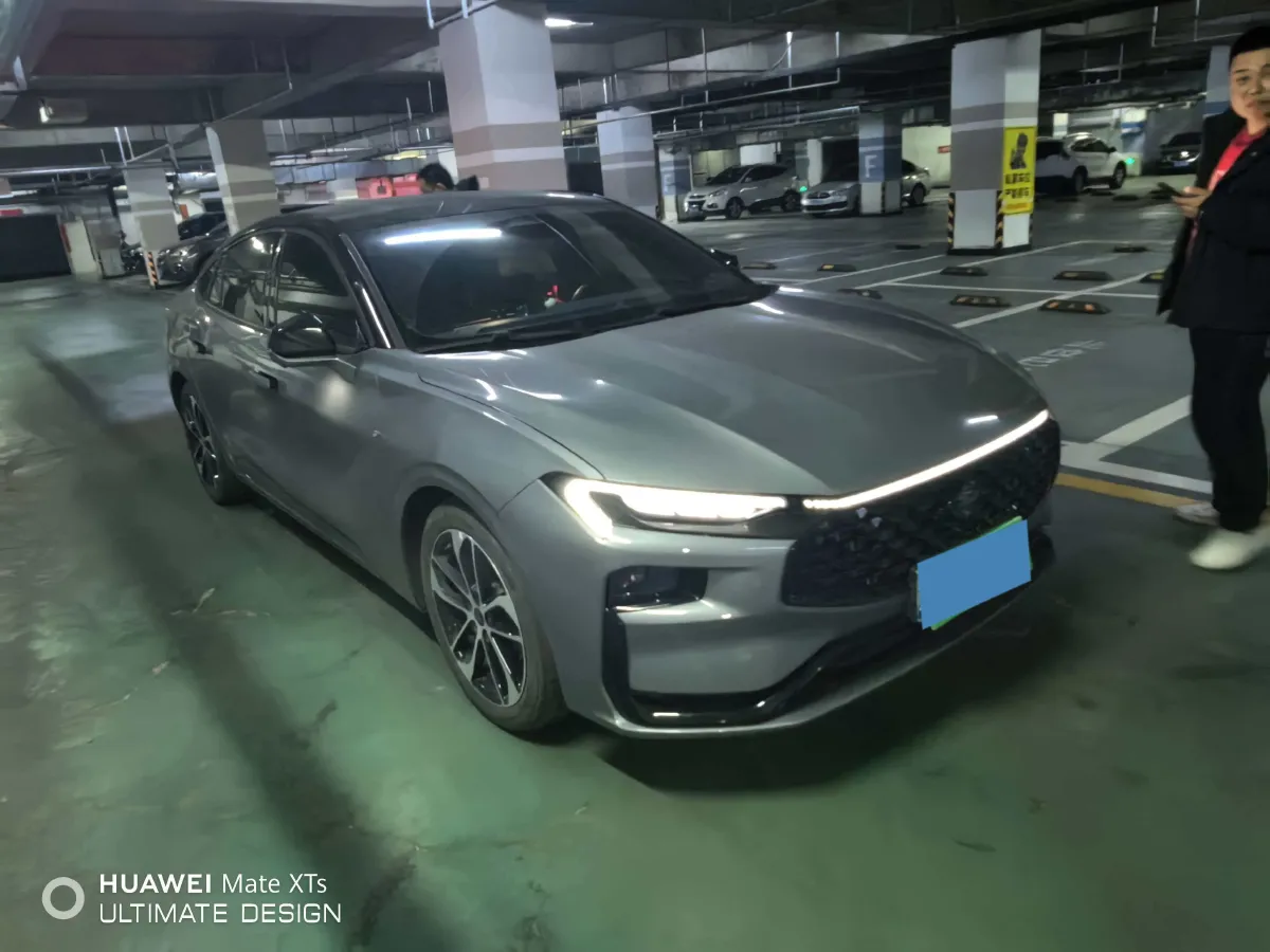2022 Ford Mondeo 2.0T 238HP L4 8AT,autocango,china used car exporter,china ev exporter,chinese used car exporter,chinese used ev exporter