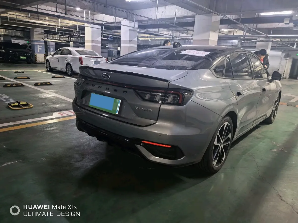 2022 Ford Mondeo 2.0T 238HP L4 8AT,autocango,china used car exporter,china ev exporter,chinese used car exporter,chinese used ev exporter