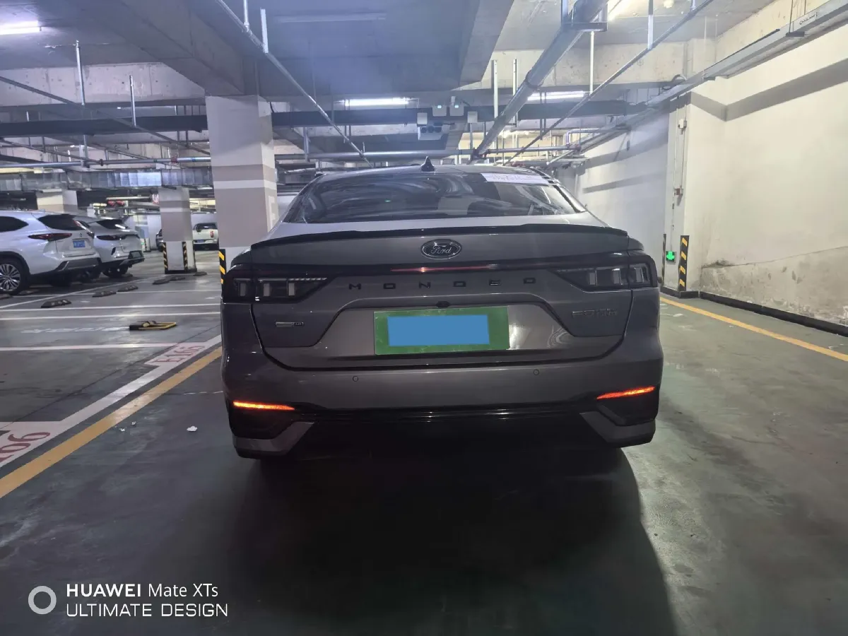2022 Ford Mondeo 2.0T 238HP L4 8AT,autocango,china used car exporter,china ev exporter,chinese used car exporter,chinese used ev exporter