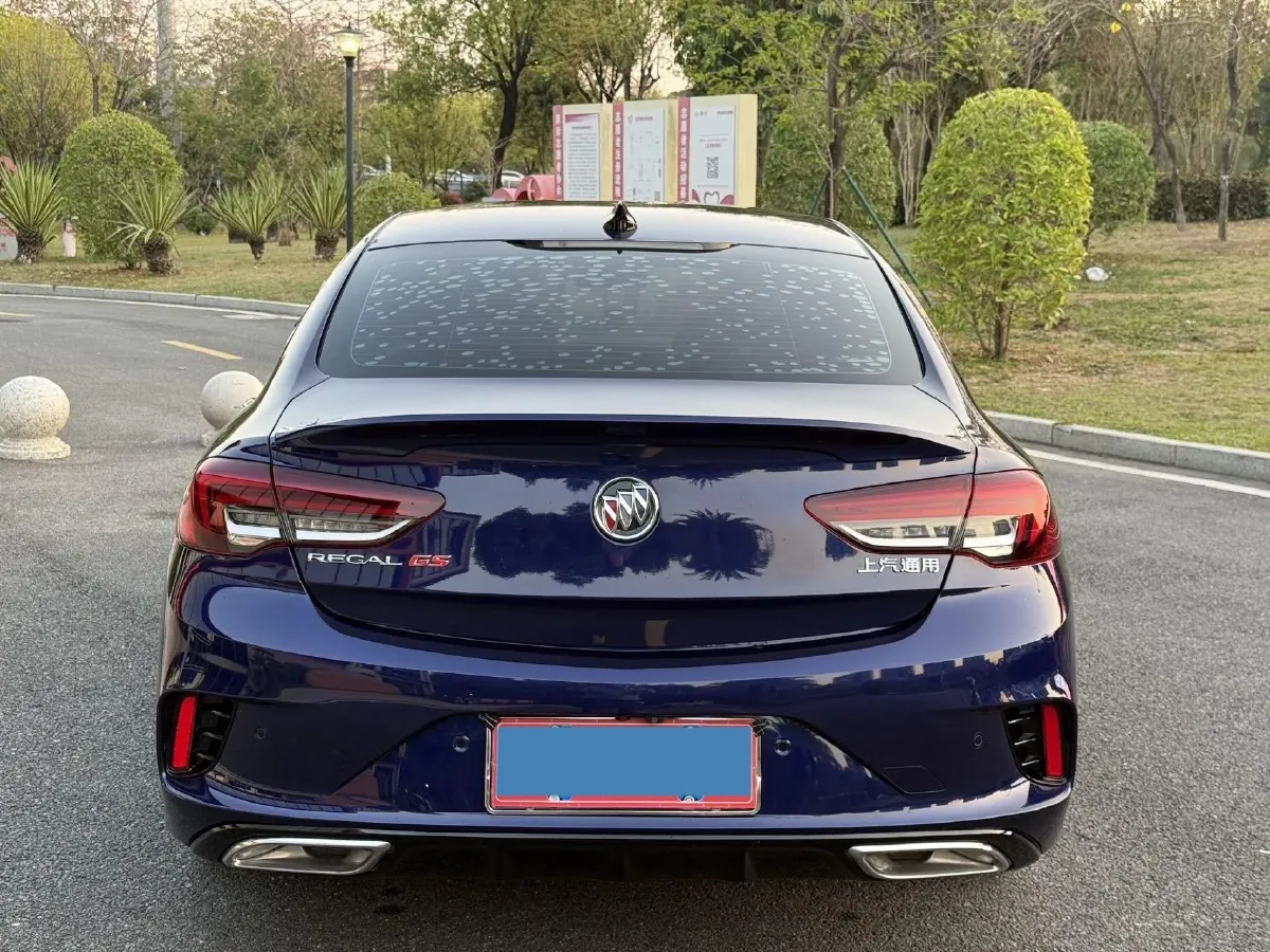 2021 Buick Regal 2.0T 237HP L4 9AT,autocango,china used car exporter,china ev exporter,chinese used car exporter,chinese used ev exporter