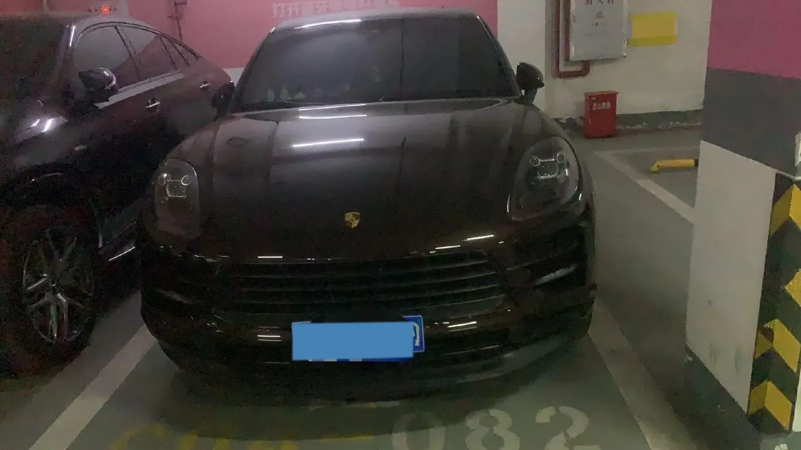 2018 Porsche Macan 2.0T 252HP L4 7DCT,autocango,china used car exporter,china ev exporter,chinese used car exporter,chinese used ev exporter