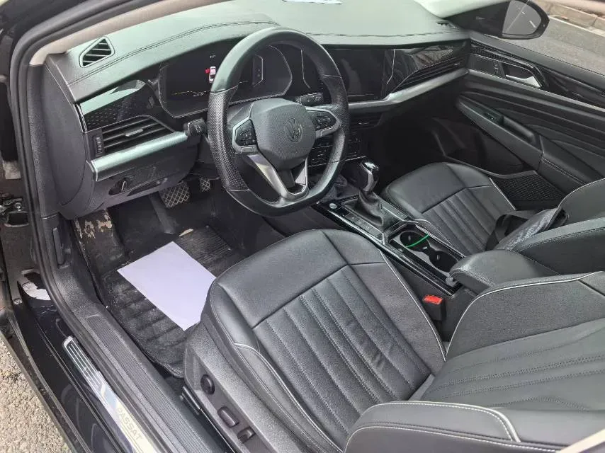 2022 Skoda Kodiak GT 2.0T 186HP L4 7DCT,autocango,china used car exporter,china ev exporter,chinese used car exporter,chinese used ev exporter