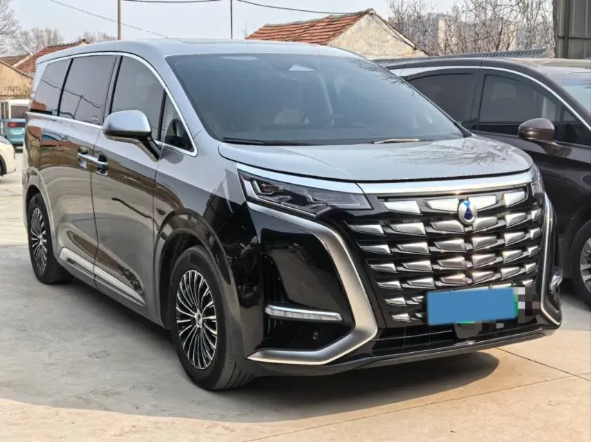 2022 Mercedes-Benz GLC Class 2.0T 197HP L4 9AT,autocango,china used car exporter,china ev exporter,chinese used car exporter,chinese used ev exporter