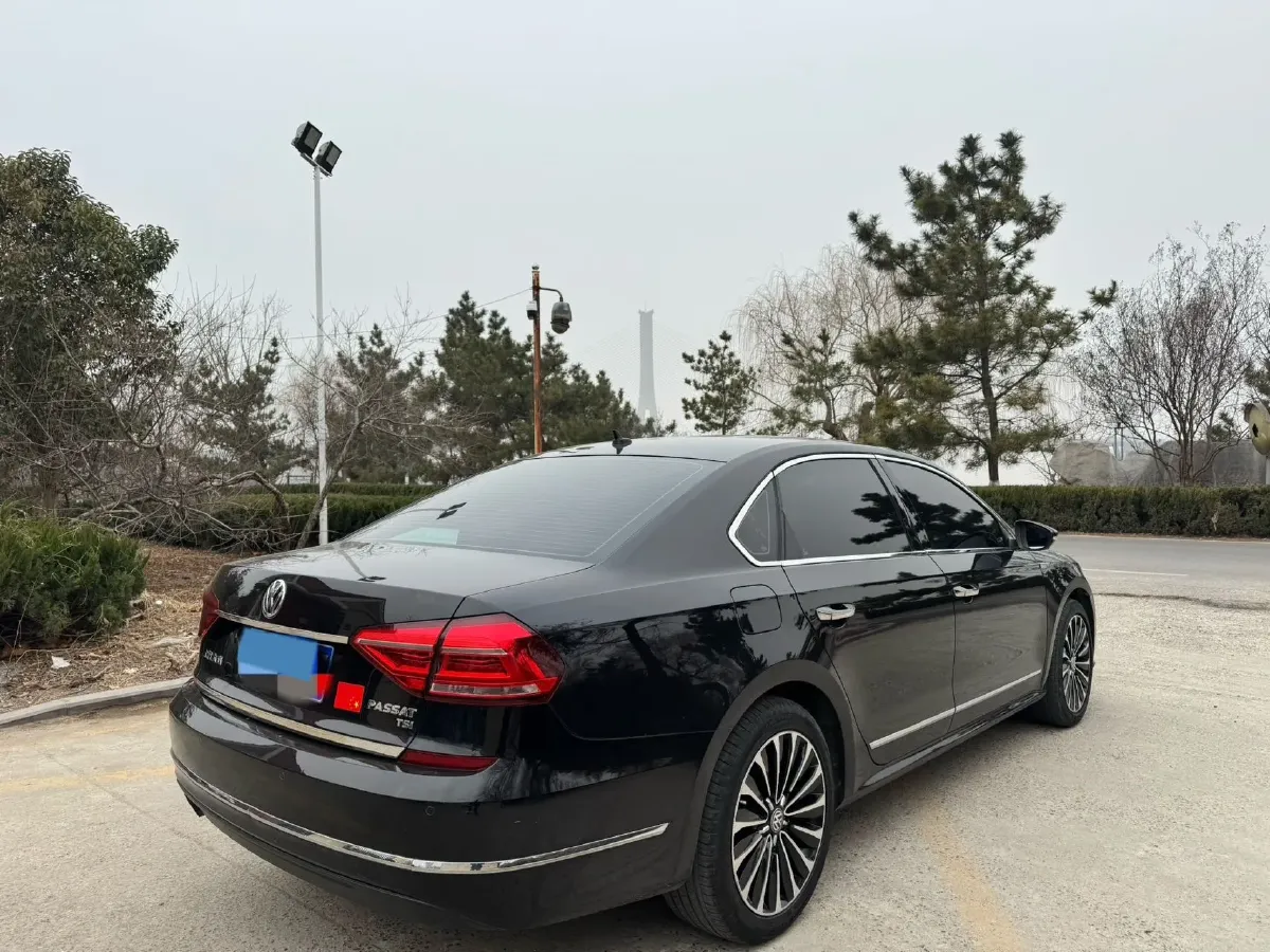 2017 Volkswagen Passat 1.4T 150HP L4 7DCT,autocango,china used car exporter,china ev exporter,chinese used car exporter,chinese used ev exporter