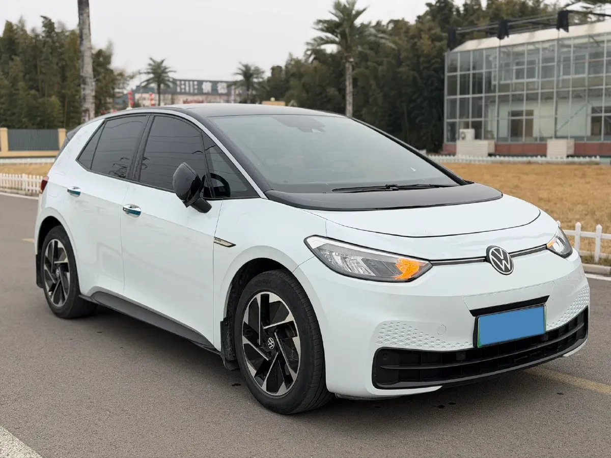 2023 MAXUS G50 1.5T 181HP L4 7DCT,autocango,china used car exporter,china ev exporter,chinese used car exporter,chinese used ev exporter