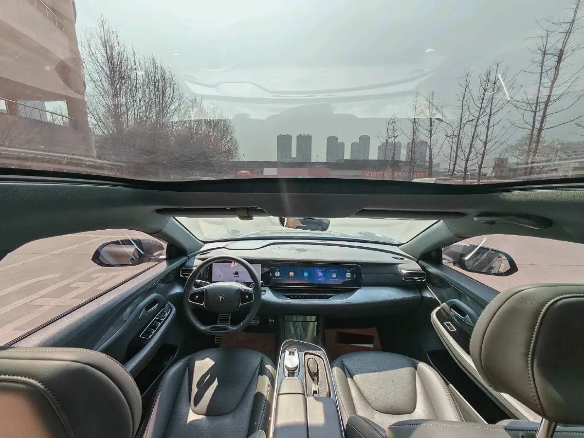 2022 ARCFOX αS BEV 65.6KWH,autocango,china used car exporter,china ev exporter,chinese used car exporter,chinese used ev exporter