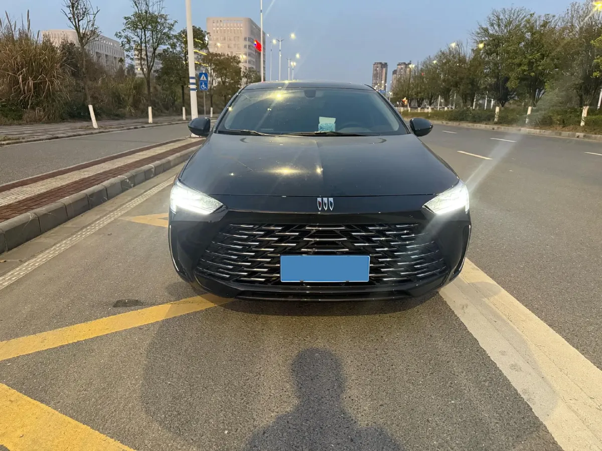 2025 Buick Regal 2.0T 237HP L4 9AT,autocango,china used car exporter,china ev exporter,chinese used car exporter,chinese used ev exporter