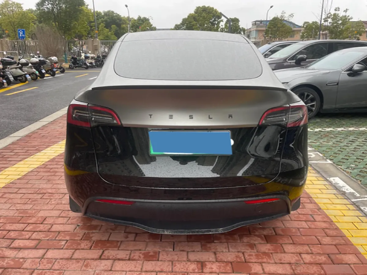 2024 Tesla Model Y BEV 78.4KWH,autocango,china used car exporter,china ev exporter,chinese used car exporter,chinese used ev exporter