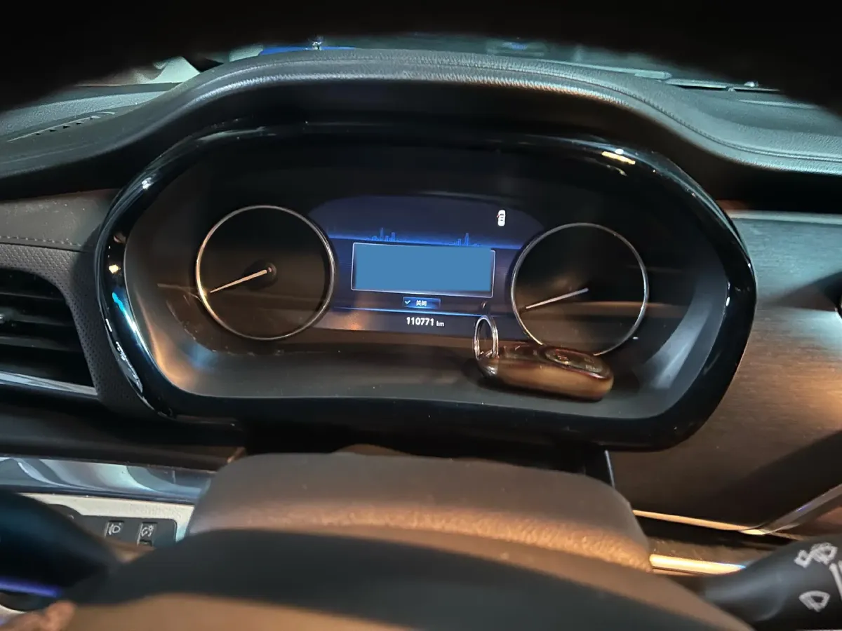 2021 Buick GL8 2.0T 237HP L4 9AT,autocango,china used car exporter,china ev exporter,chinese used car exporter,chinese used ev exporter