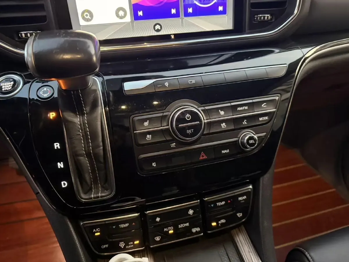 2020 GAC Trumpchi M8 2.0T 252HP L4 8AT,autocango,china used car exporter,china ev exporter,chinese used car exporter,chinese used ev exporter