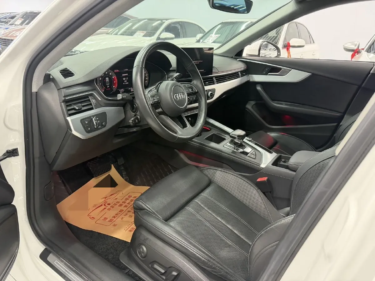 2020 Audi A4L 2.0T 190HP L4 7DCT,autocango,china used car exporter,china ev exporter,chinese used car exporter,chinese used ev exporter