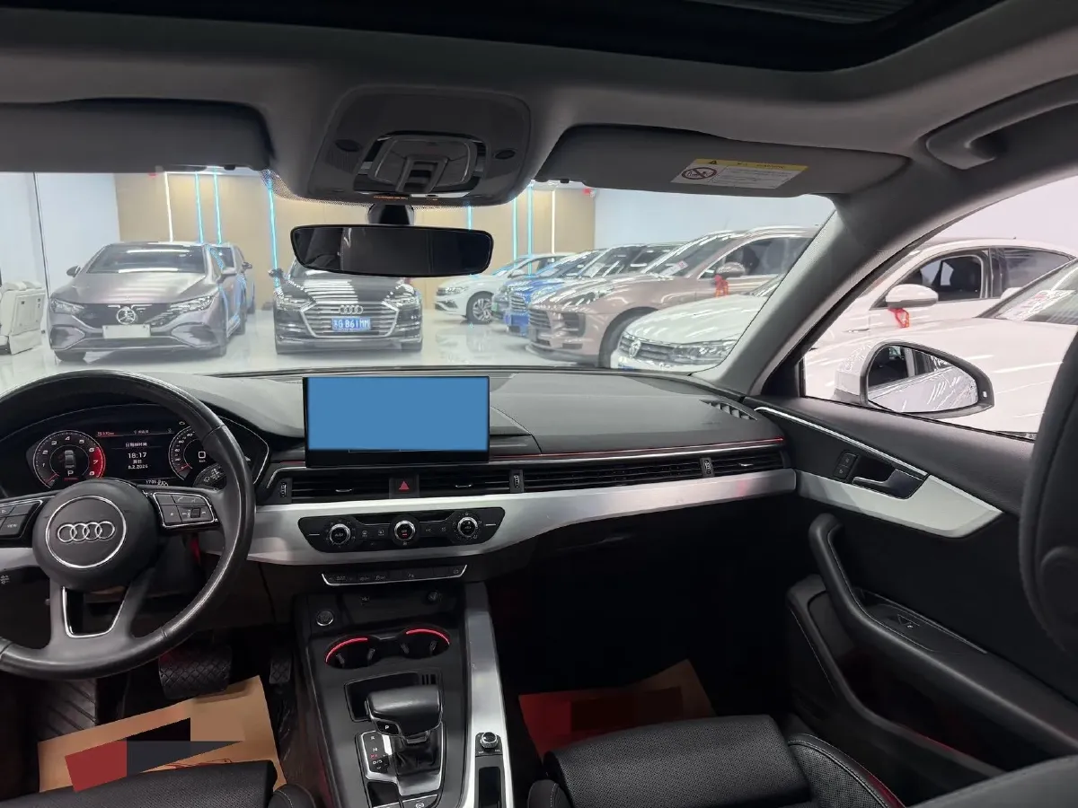 2020 Audi A4L 2.0T 190HP L4 7DCT,autocango,china used car exporter,china ev exporter,chinese used car exporter,chinese used ev exporter