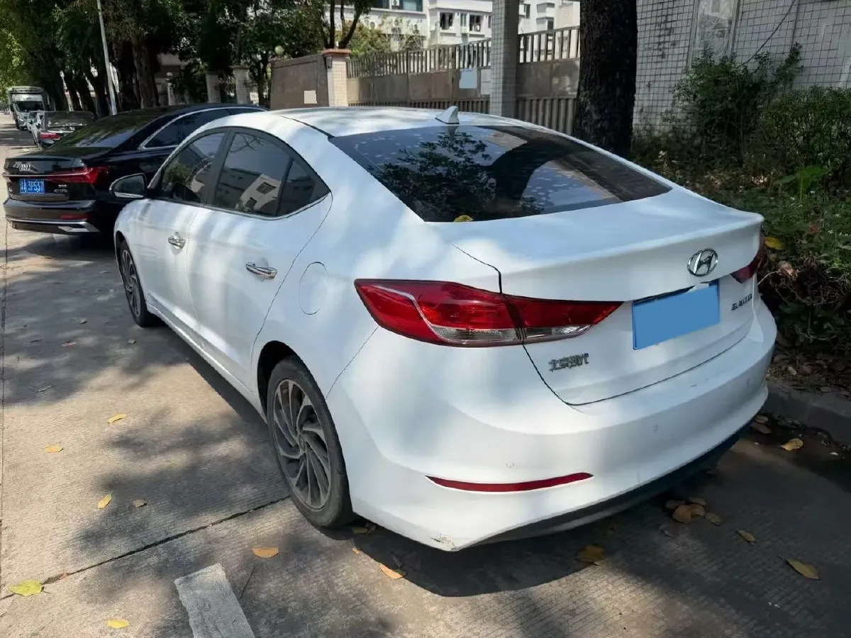 2020 Hyundai Elantra 1.5L 115HP L4 CVT,autocango,china used car exporter,china ev exporter,chinese used car exporter,chinese used ev exporter
