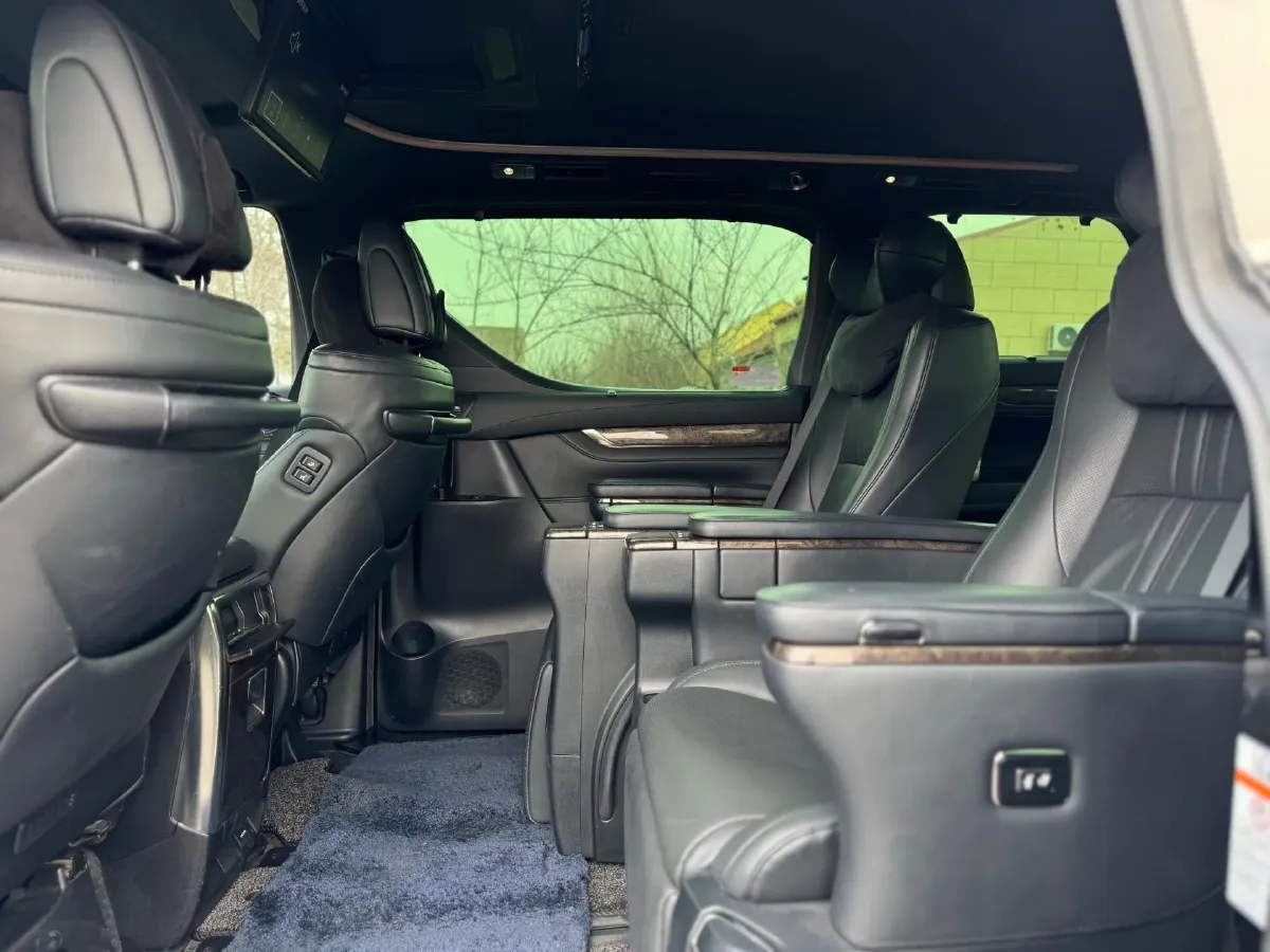 2021 Toyota Vellfire 2.5L 117HP L4 E-CVT Hybrid,autocango,china used car exporter,china ev exporter,chinese used car exporter,chinese used ev exporter