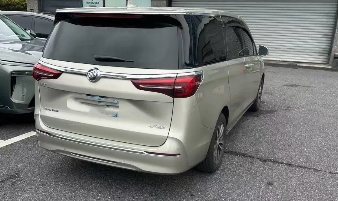 2022 Buick GL8 2.0T 237HP L4 9AT,autocango,china used car exporter,china ev exporter,chinese used car exporter,chinese used ev exporter