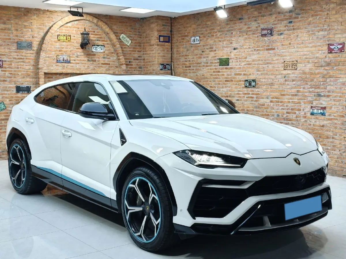 2021 Lamborghini Urus 4.0T 641HP V8 8AT,autocango,china used car exporter,china ev exporter,chinese used car exporter,chinese used ev exporter