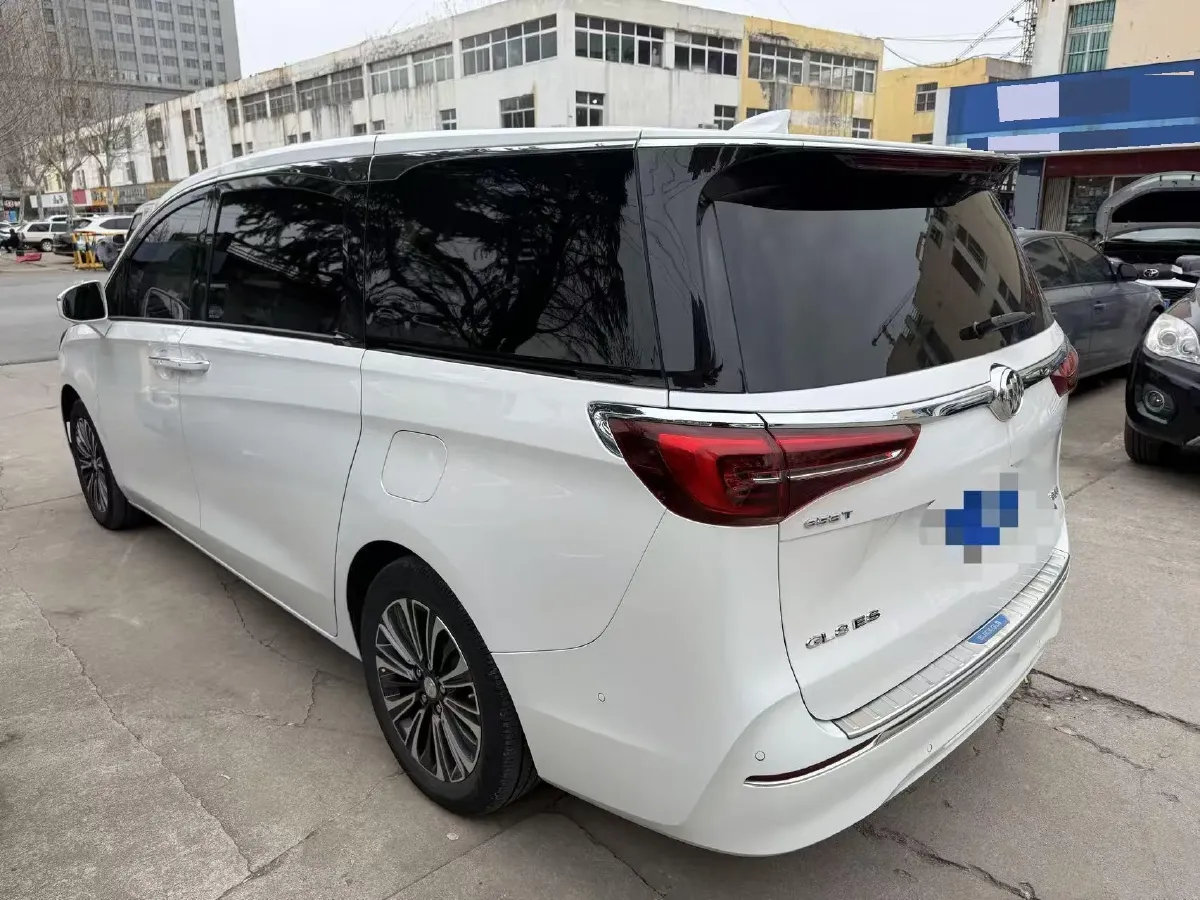 2022 Buick GL8 2.0T 237HP L4 9AT,autocango,china used car exporter,china ev exporter,chinese used car exporter,chinese used ev exporter