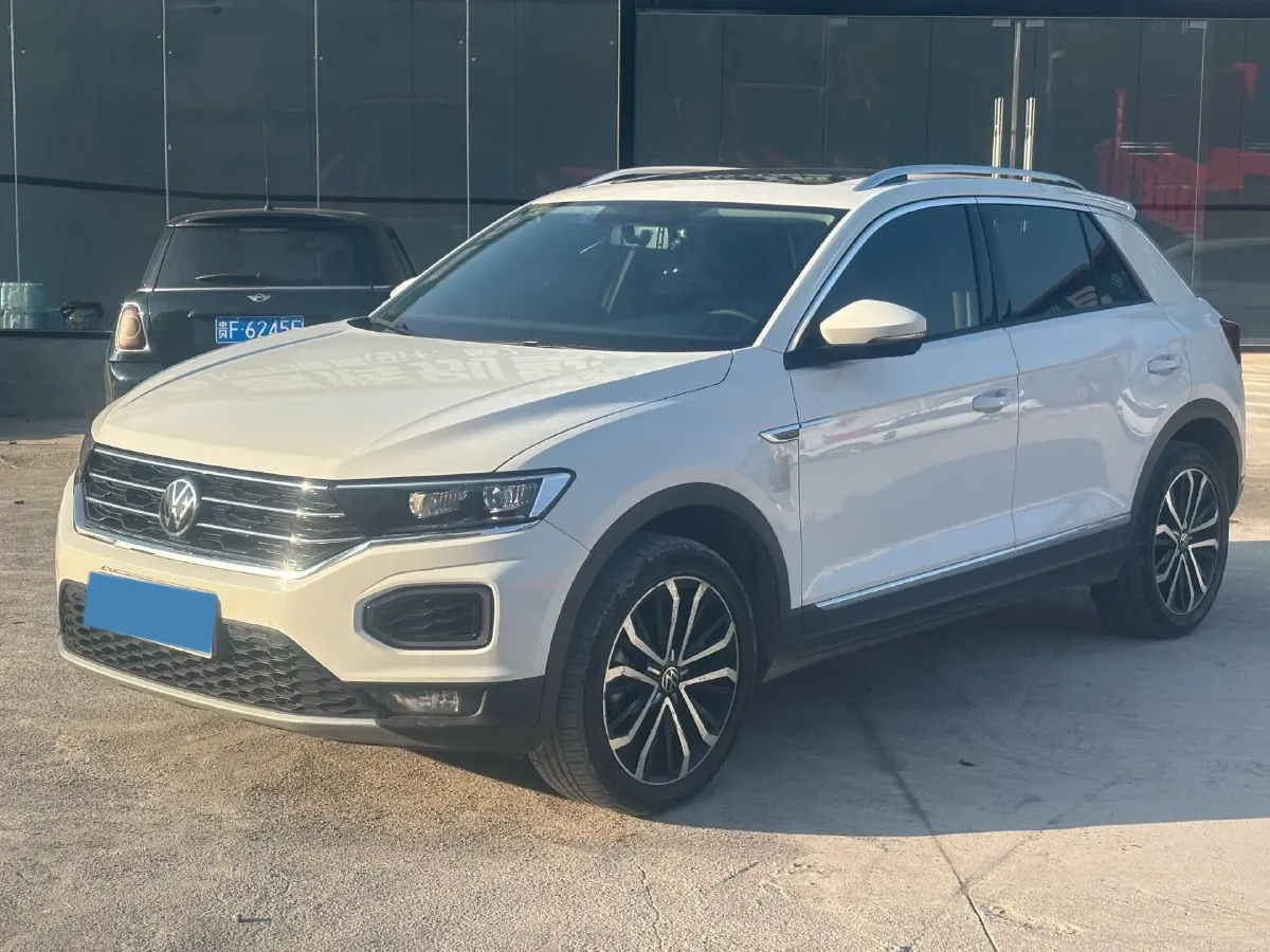 2020 Volkswagen T-Roc 1.4T 150HP L4 7DCT,autocango,china used car exporter,china ev exporter,chinese used car exporter,chinese used ev exporter