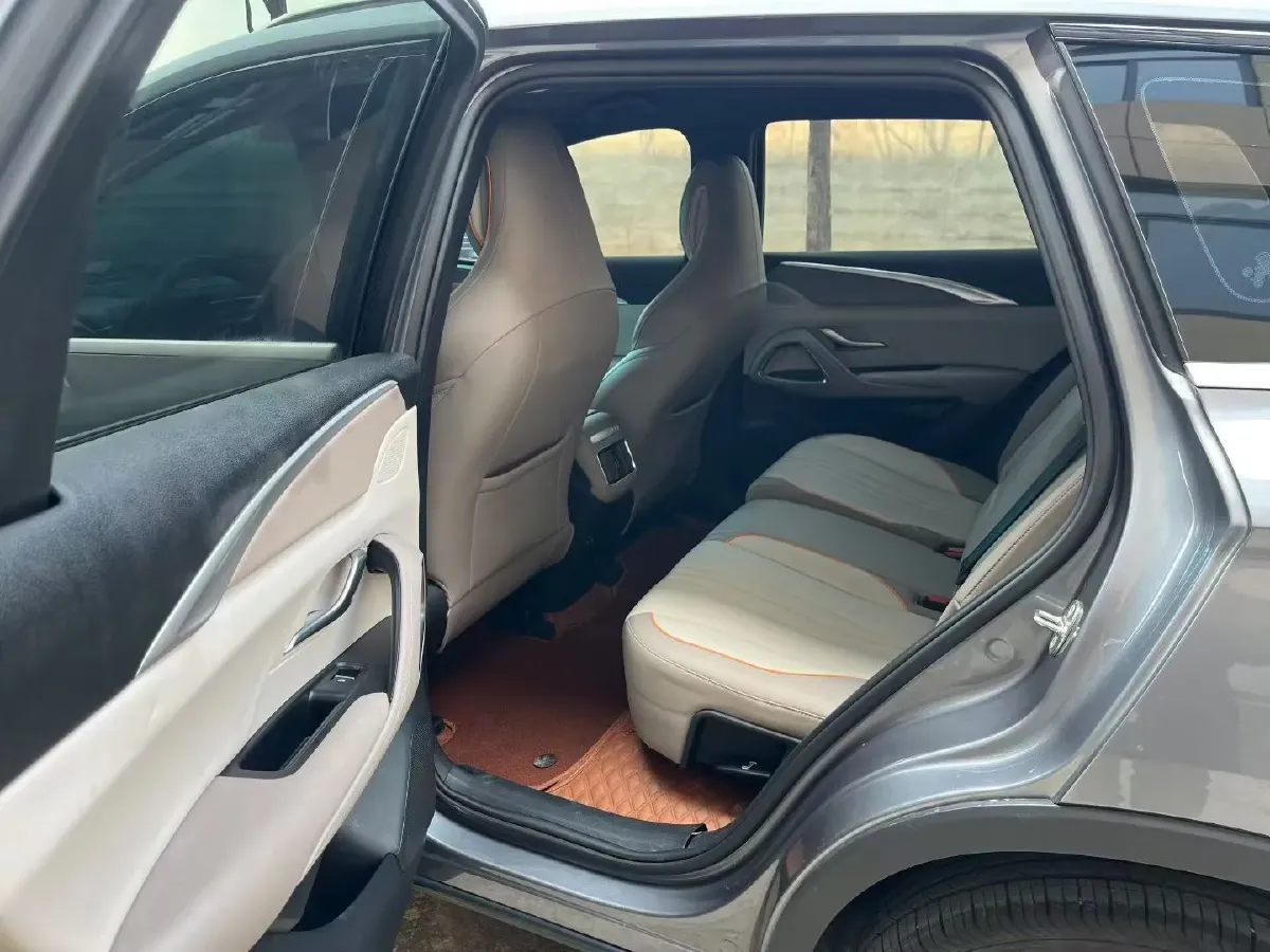 2025 BYD Song Pro 1.5L 101HP L4 E-CVT PHEV 12.9KWH,autocango,china used car exporter,china ev exporter,chinese used car exporter,chinese used ev exporter