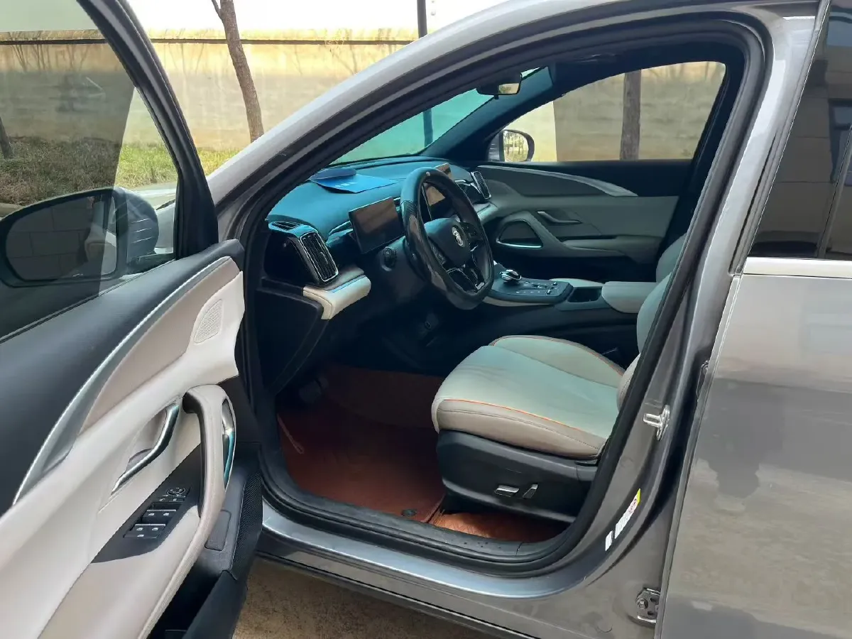 2025 BYD Song Pro 1.5L 101HP L4 E-CVT PHEV 12.9KWH,autocango,china used car exporter,china ev exporter,chinese used car exporter,chinese used ev exporter