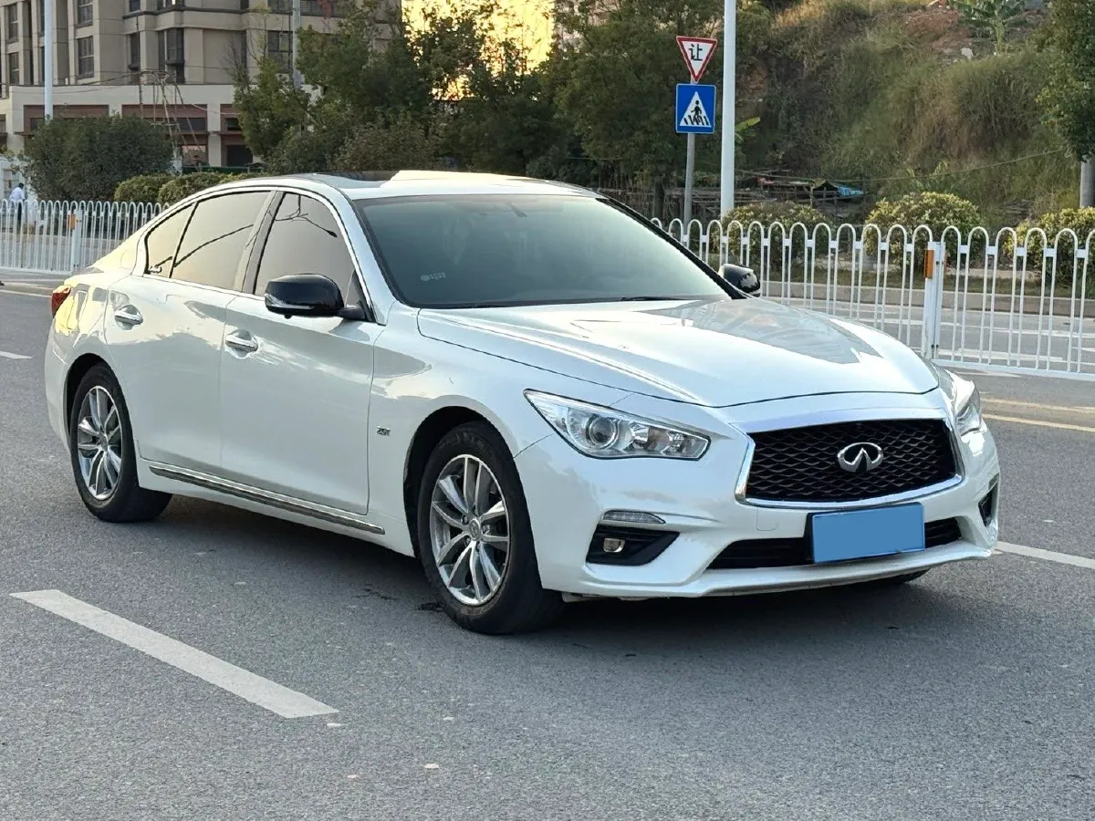 2018 MAXUS G10 2.0T 224HP L4 6AT,autocango,china used car exporter,china ev exporter,chinese used car exporter,chinese used ev exporter