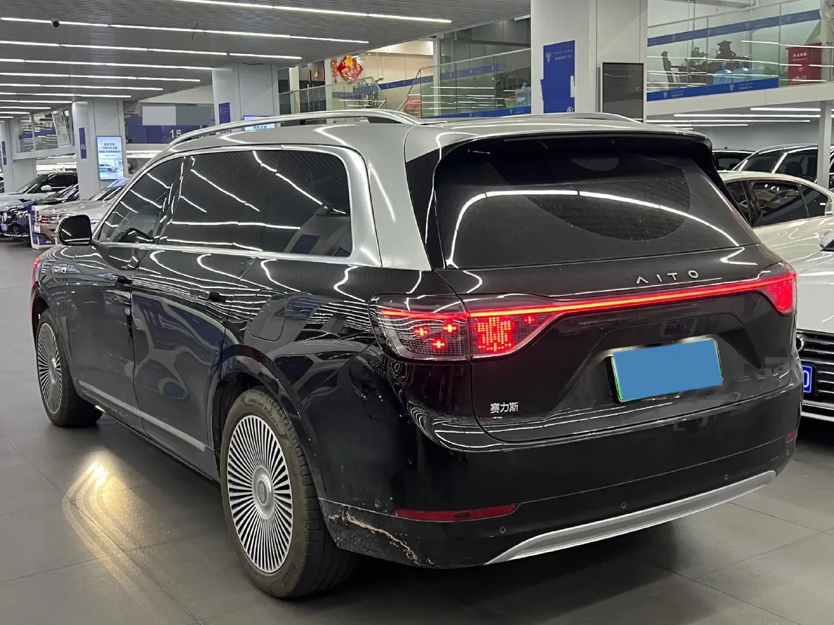 2024 AITO AITO M9 1.5T 152HP L4 REEV 52KWH,autocango,china used car exporter,china ev exporter,chinese used car exporter,chinese used ev exporter